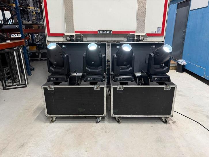 ADJ CMY 300 Led Movinghead ( 4x Spot incl case ), Muziek en Instrumenten, Licht en Laser, Zo goed als nieuw, Licht, Ophalen