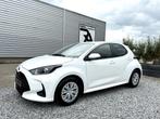 Toyota Yaris 1.5 Hybrid Active Navi|Camera|Carplay|Cruis|Sto, Gebruikt, Met garantie (alle), 450 kg, Wit