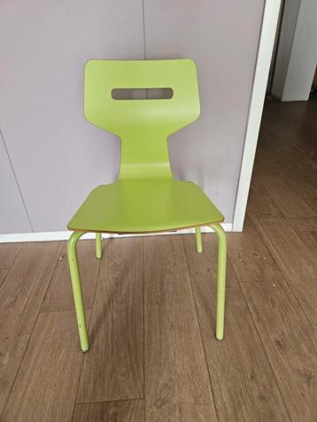 stoel Eromes groen  beschikbaar voor biedingen