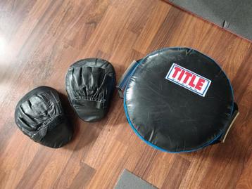 FENECH Deluxe - Coaching Mitts plus Stootkussen  beschikbaar voor biedingen