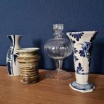 Delfts blauw vaasje wit met blauw, Huis en Inrichting, Blauw, Aardewerk of Porselein, Ophalen of Verzenden, Zo goed als nieuw