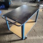 Stevige werktafel / magazijnwagen met 2 etages op wielen, Doe-het-zelf en Verbouw, Werkbanken, Ophalen of Verzenden, Gebruikt