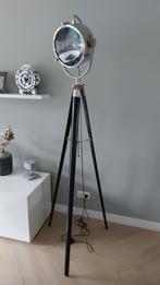 Eichholtz Shippers industriële driepoot theaterlamp, Huis en Inrichting, Lampen | Vloerlampen, Ophalen, Gebruikt, 150 tot 200 cm