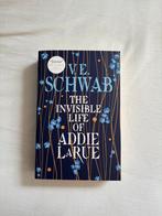 The invisible life of Addie Larue - V.E. Schwab, Boeken, Ophalen of Verzenden, Zo goed als nieuw