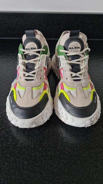 ZGAN B.L.A.H. Dames sneakers / Maat 39 beschikbaar voor biedingen