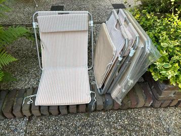 4 strandstoeltjes beschikbaar voor biedingen