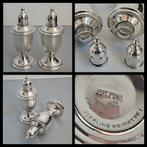 Antiek zilver,  sterling zilveren strooiers,  12 cm hoog, Ophalen of Verzenden, Zilver