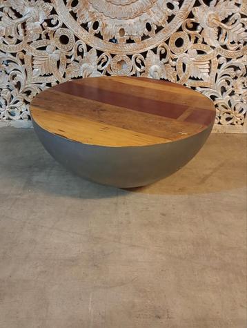 Nieuwe salontafel half ei model 70x32cm teakhout nu €40 beschikbaar voor biedingen