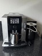 Jura S8 Volautomatische Koffiemachine met Melkkoeler, Witgoed en Apparatuur, Koffiezetapparaten, Ophalen, 10 kopjes of meer, Koffiemachine