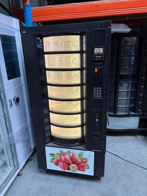 Necta smart vending machine aardbijen automaat, Verzamelen, Automaten | Gokkasten en Fruitautomaten, Ophalen