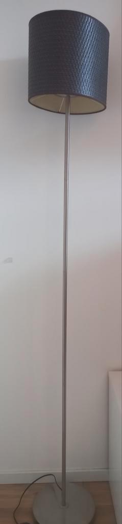 Vloerlamp  beschikbaar voor biedingen