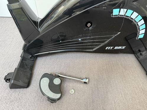 Gratis: FitBike - Hometrainer  (met gebroken trapas), Sport en Fitness, Fitnessapparatuur, Gebruikt, Hometrainer, Benen, Kunststof
