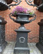 Gietijzeren tuinvazen tuinvaas bloempot bloembak op sokkel, Tuin en Terras, Ophalen of Verzenden, Nieuw