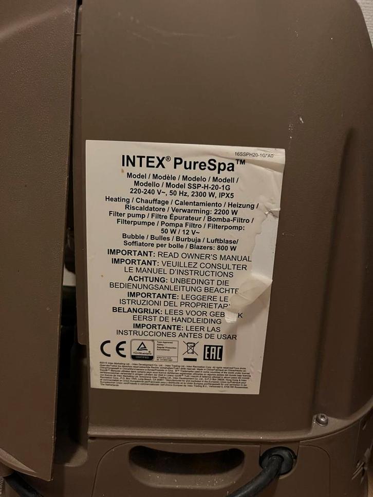 Opblaasbare jacuzzi 6p  PureSpa, Tuin en Terras, Bubbelbaden en Hottubs, Gebruikt, Opblaasbaar, Filter, Ophalen