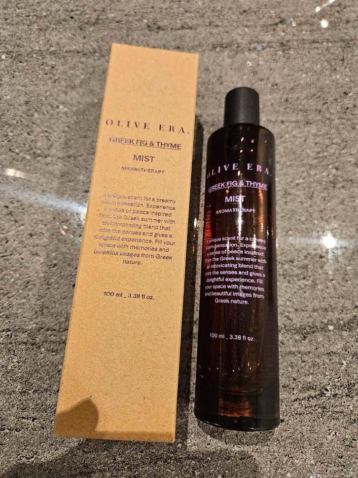 Olive Era. Greek Fig & Thyme Niche Roomspray, Sieraden, Tassen en Uiterlijk, Uiterlijk | Parfum, Zo goed als nieuw, Ophalen of Verzenden