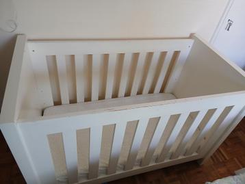 Ledikant wit 60 x 120 matras, stevige kwaliteit  beschikbaar voor biedingen