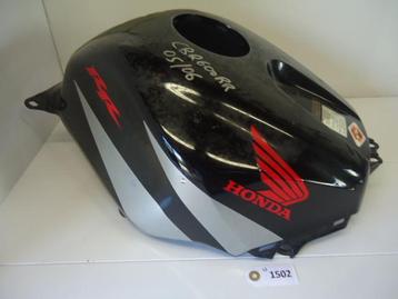 CBR600RR 2005 - 2006 Honda Kuipdeel D1-18675 beschikbaar voor biedingen