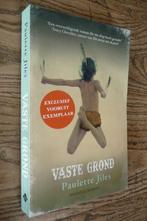 Vaste grond - Paulette Jiles (b) (christelijke roman), Ophalen of Verzenden, Zo goed als nieuw