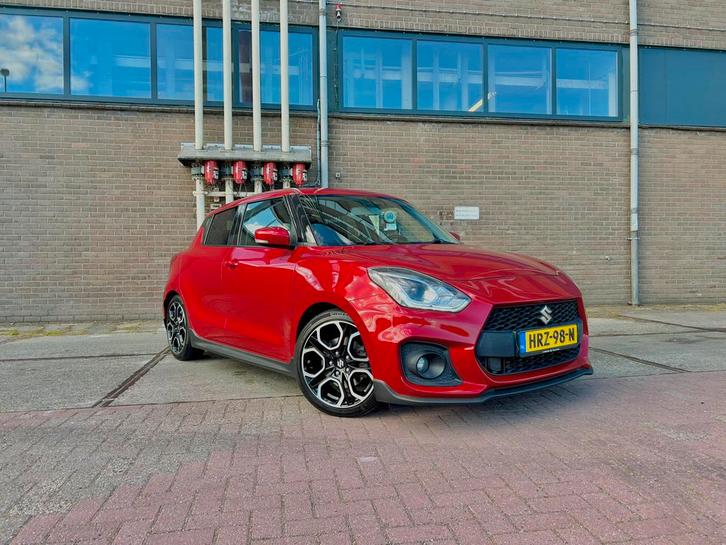 Suzuki Swift Sport 1.4 Boosterjet 140pk 2018 Rood, Auto's, Suzuki, Particulier, ABS, Achteruitrijcamera, Adaptive Cruise Control
