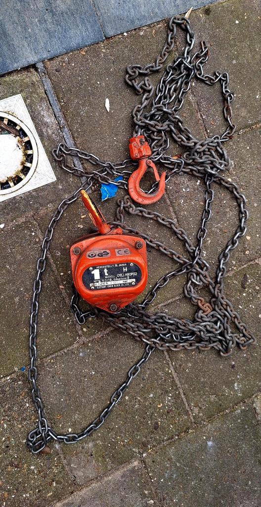 Kettingtakel 1 Ton - Handbediend, Doe-het-zelf en Verbouw, Lieren en Takels, Gebruikt, Ophalen