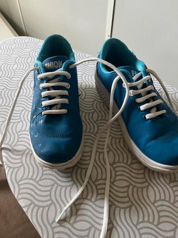 Blauwe Fashion Sneakers Maat 35 beschikbaar voor biedingen