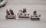 3 licht crème houten Afrikaanse beeldjes handwerk,van artsen, Ophalen of Verzenden