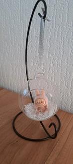 Roze Labubu Kerstbal met Standaard, Diversen, Kerst, Ophalen of Verzenden, Nieuw