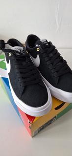NIKE SB zoom blazer low pro GT maat 38, Nike SB, Zwart, Nieuw, Ophalen of Verzenden