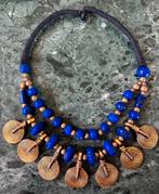 An eye-catchin necklace blue lapis  aged beads and coins., Sieraden, Tassen en Uiterlijk, Kettingen, Ophalen of Verzenden, Blauw