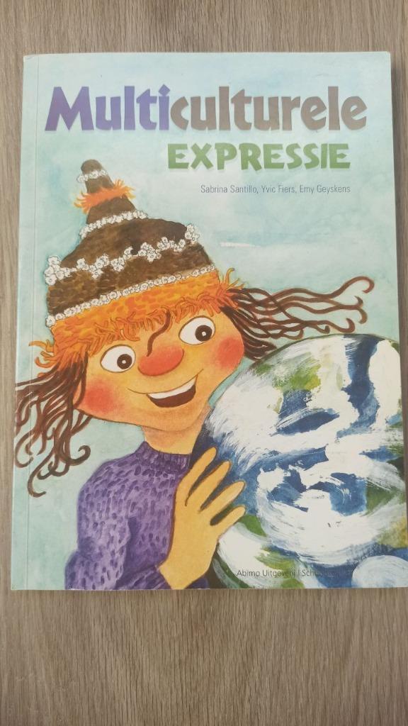 Sabrina Santillo - Multiculturele expressie, Boeken, Studieboeken en Cursussen, Gelezen, HBO, Beta, Ophalen of Verzenden