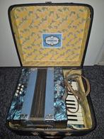 Vintage Meridian accordeon, Muziek en Instrumenten, Accordeons, Overige merken, Gebruikt, Overige formaten, Met riemen