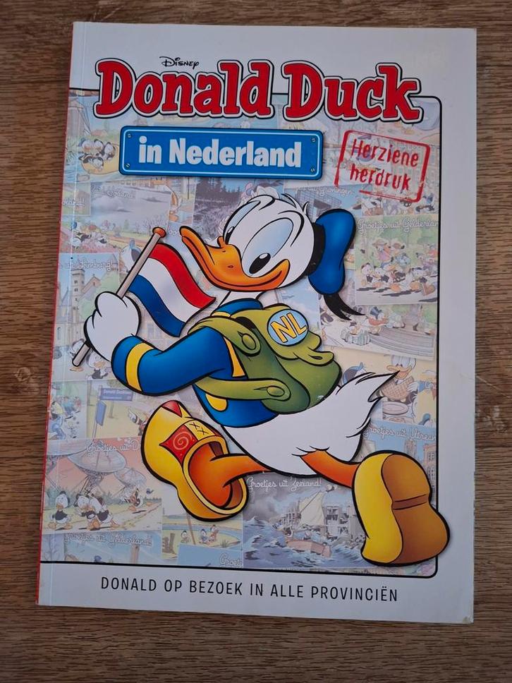 Donald Duck in Nederland  en Op reis door Europa deel 3 en 4, Boeken, Stripboeken, Gelezen, Meerdere stripboeken, Ophalen of Verzenden