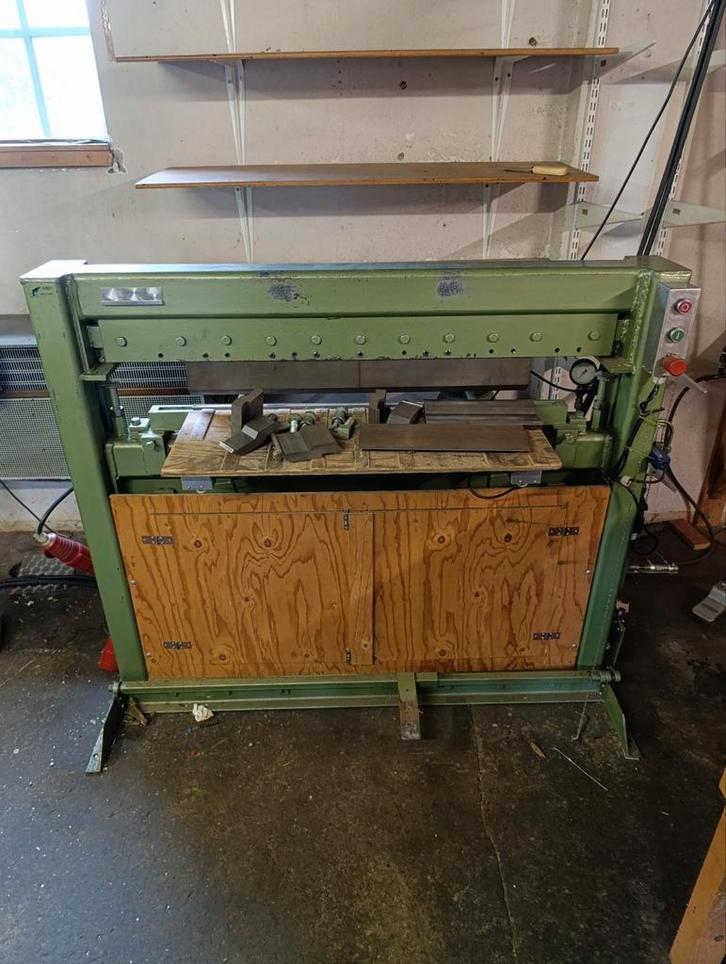 Kantbank en pers, Doe-het-zelf en Verbouw, Gereedschap | Overige machines, Zo goed als nieuw, Ophalen