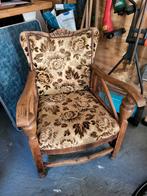 Antiek, vintage, oude stoel, fauteuil, stof en hout, Antiek en Kunst, Ophalen