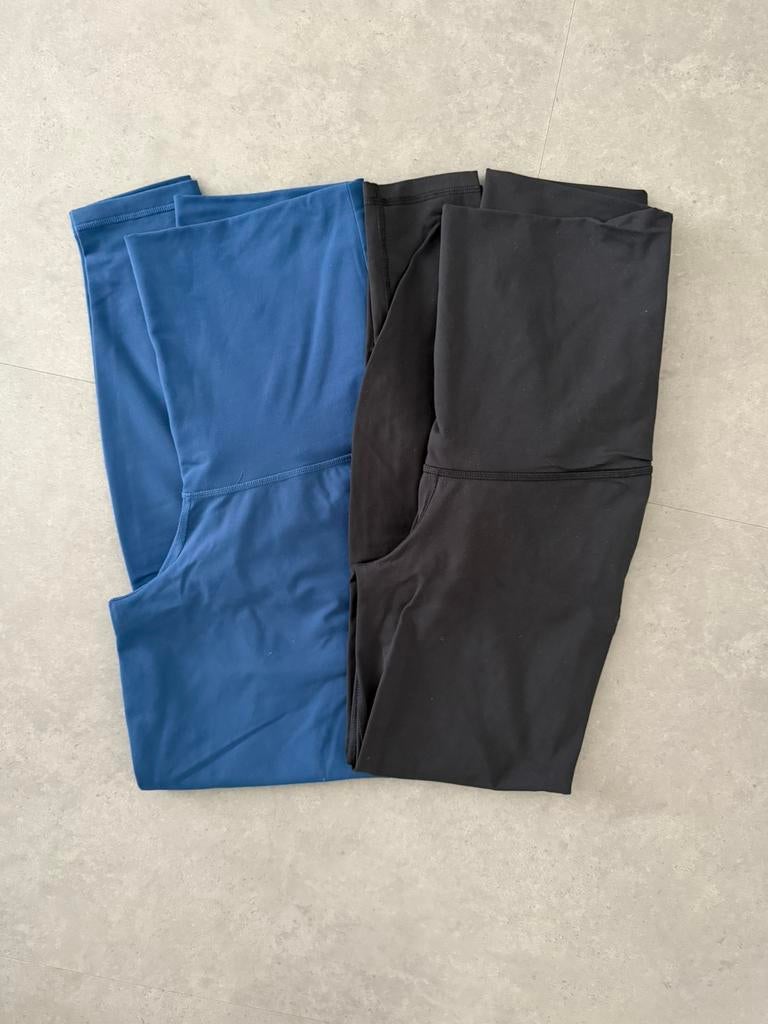 2x Reebok Lux Zwangerschapslegging 2.0 - blauw en zwart - M, Ophalen of Verzenden, Zo goed als nieuw, Blauw, Fitness of Aerobics