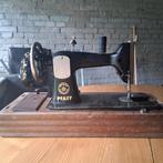 Antieke naaimachine met kap., Antiek en Kunst, Antiek | Naaimachines, Ophalen