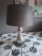 Lamp met lampenkap grijs, Huis en Inrichting, Lampen | Tafellampen, Ophalen, Zo goed als nieuw, Minder dan 50 cm