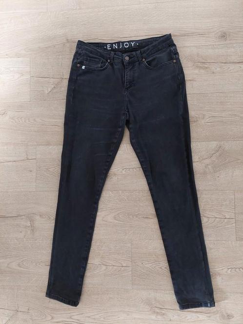 Jeans L.103cm Enjoy M taillel42cm antraciet katoen AlsNieuw, Kleding | Dames, Spijkerbroeken en Jeans, Zo goed als nieuw, W30 - W32 (confectie 38/40)