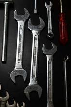 Grote steeksleutels + 75 delig gereedschapset, meetlint., Ophalen of Verzenden, Gebruikt