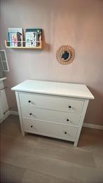 Hemnes ladekast wit 3 lades, 100 tot 150 cm, 5 laden of meer, Zo goed als nieuw, Minder dan 100 cm