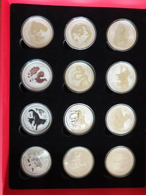Complete lunar 2 , 1 oz munten, 12 stuks in doos (8), Postzegels en Munten, Edelmetalen en Baren, Zilver, Ophalen of Verzenden