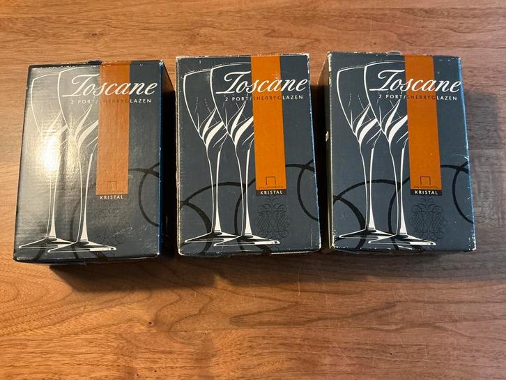 6 Toscane port/sherry glazen - Wedgwood - Albert Heijn, Huis en Inrichting, Keuken | Servies, Zo goed als nieuw, Glas of Glazen