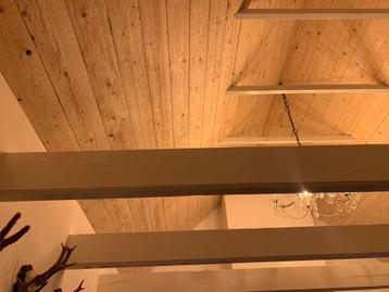 Verouderde houten planken , voor wand / aftimmering , vuren beschikbaar voor biedingen