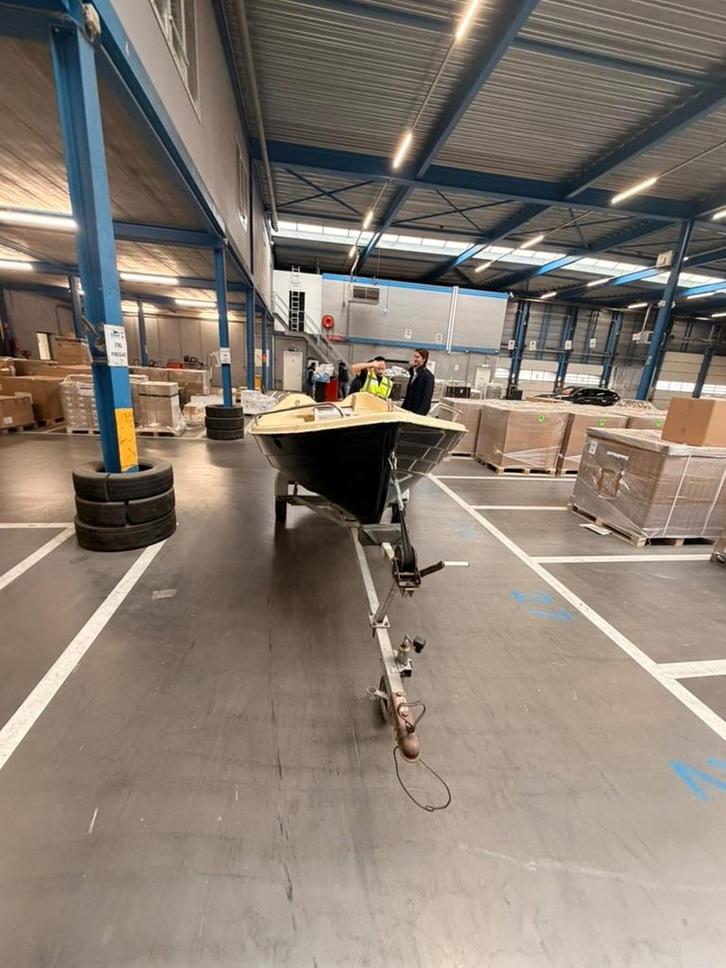 Sloep 4.20 m met Trailer & Elektrische Fluistermotor, Watersport en Boten, Sloepen, Gebruikt, Tot 10 pk, 3 tot 6 meter, Buitenboordmotor