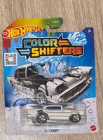 Hotwheels Color Shifting 57 chevy, Ophalen of Verzenden, Zo goed als nieuw