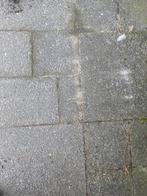 Gratis op te halen 4 m2 wildverband betontegels, Tuin en Terras, Tegels en Klinkers, Ophalen, Zo goed als nieuw, 10 m² of meer