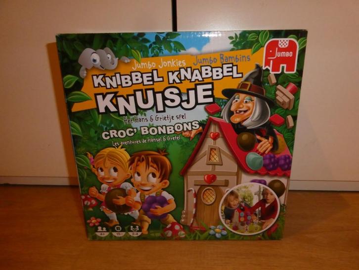 knibbel knabbel knuisje (nieuwstaat), Hobby en Vrije tijd, Gezelschapsspellen | Bordspellen, Zo goed als nieuw, Een of twee spelers