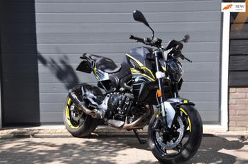 BMW F 900 R Special, heel veel opties en extra's beschikbaar voor biedingen