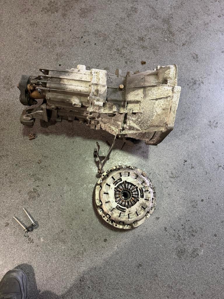 BMW E61 6-versnellingsbak incl. vliegwiel & koppeling, Auto-onderdelen, Ophalen of Verzenden, Gebruikt, BMW