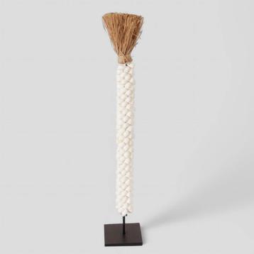 schelpen toren wit beschikbaar voor biedingen